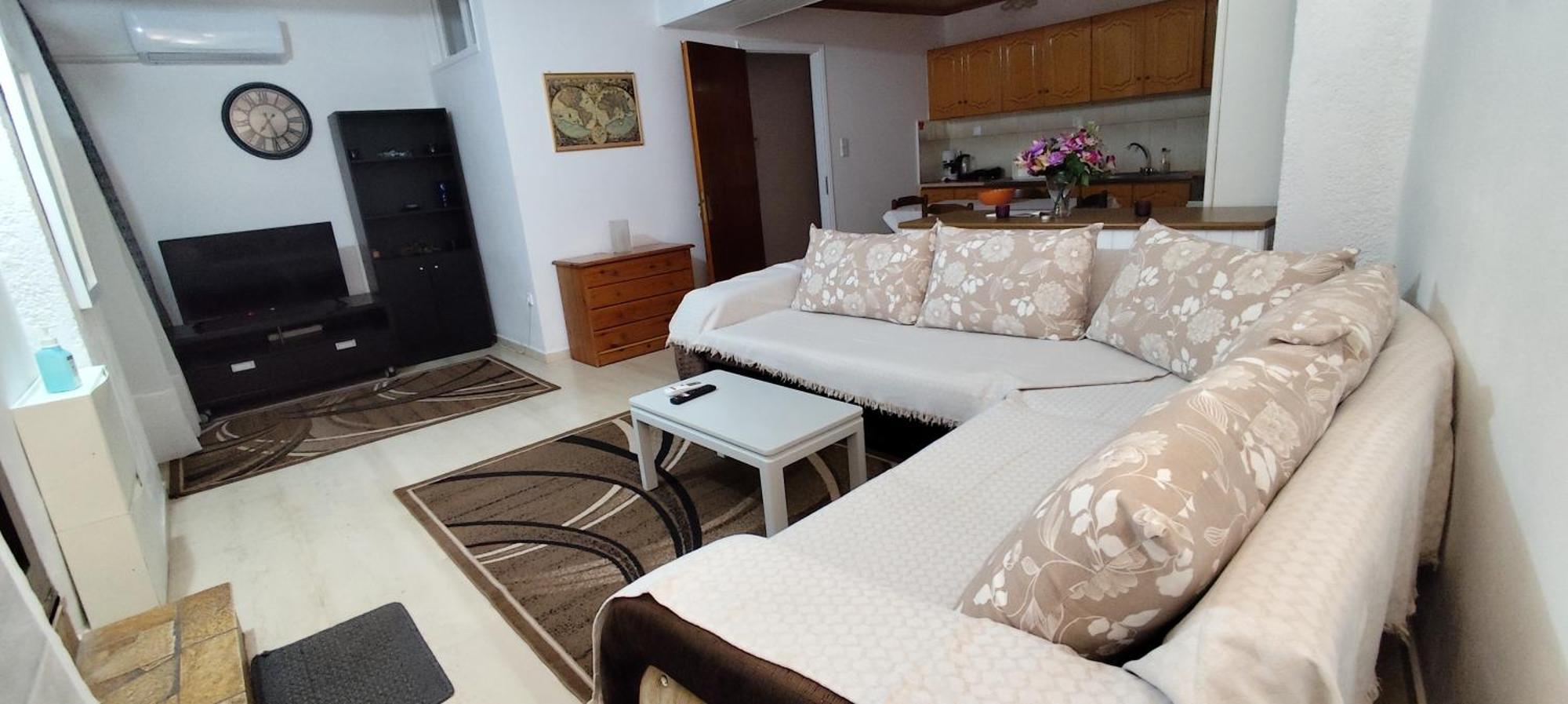 Ευρύχωρο Και Άνετο Διαμέρισμα Στην Ιτέα Joanna'S Apartment Kirra Eksteriør billede