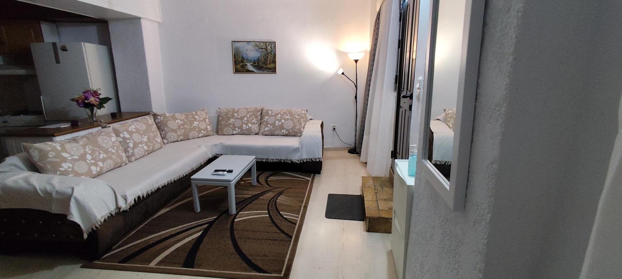 Ευρύχωρο Και Άνετο Διαμέρισμα Στην Ιτέα Joanna'S Apartment Kirra Eksteriør billede